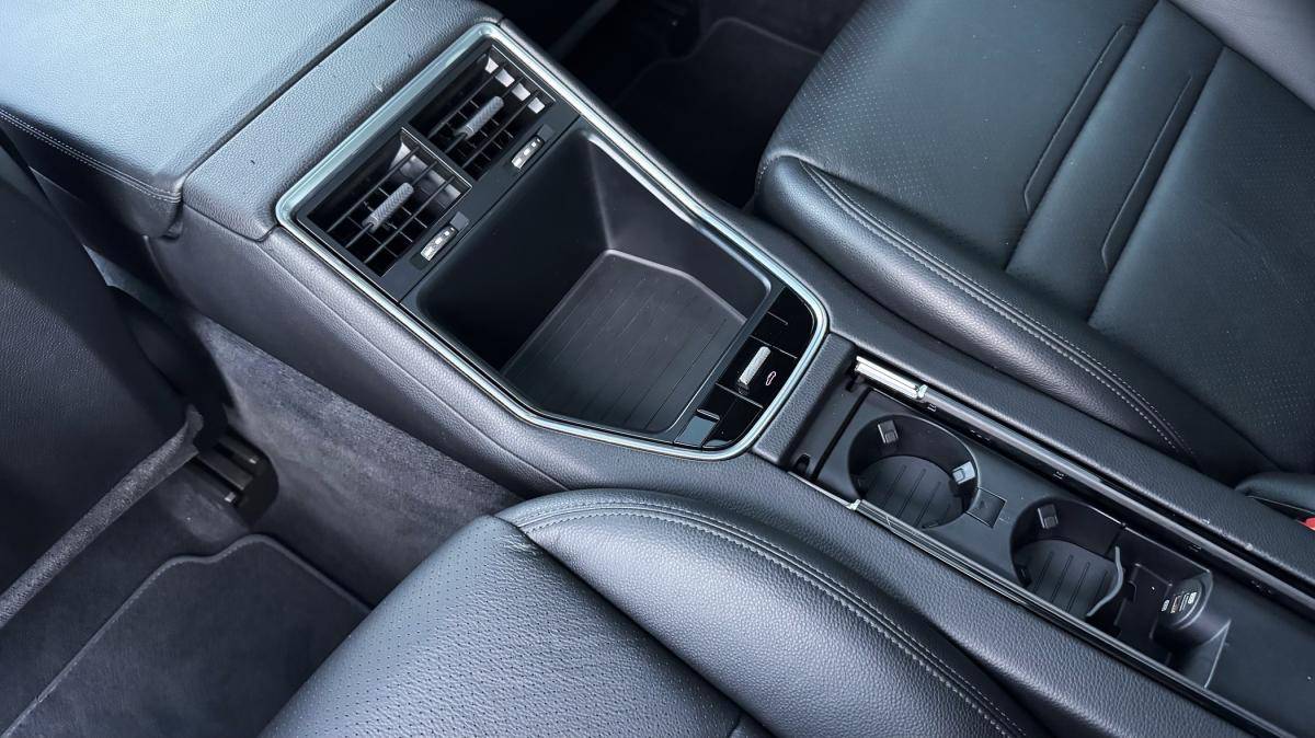 porsche-panamera-2019-hibrido-a-gasolina-2894cc