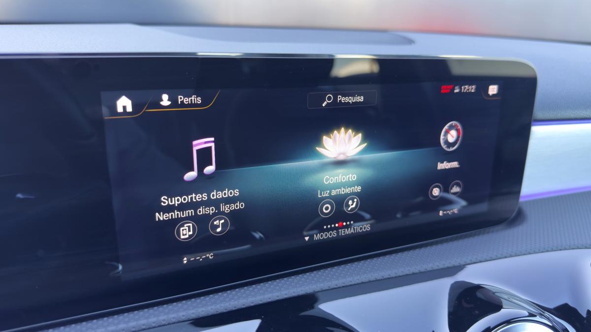 mercedes-benz-classe-a-2022-hibrido-a-gasolina-1332cc