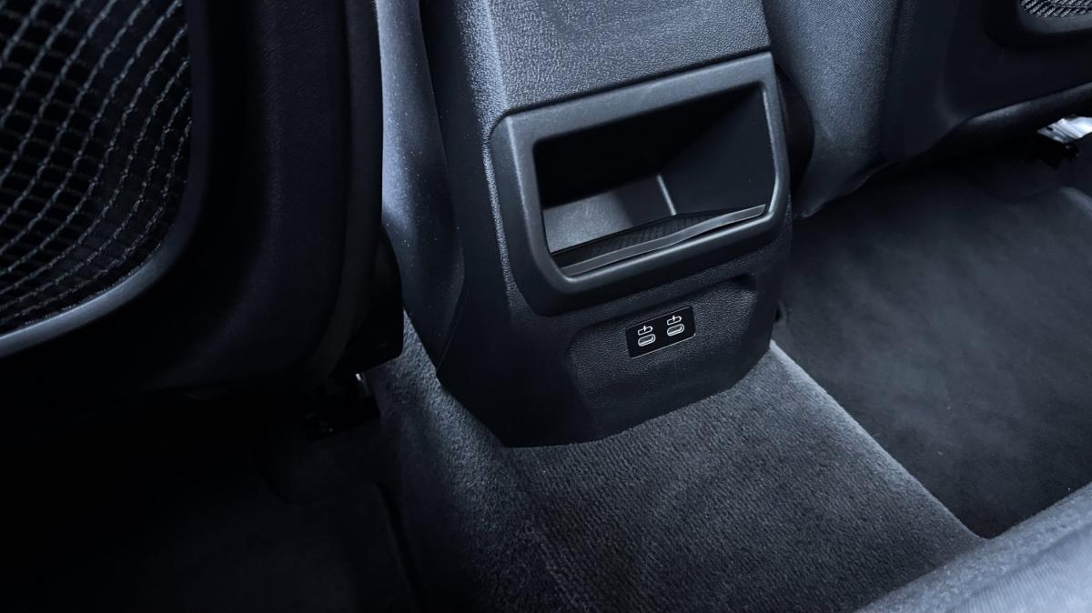 bmw-serie-1-2021-diesel-1496cc