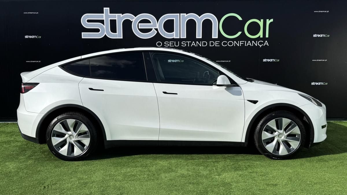 tesla-model-y-2023-eletrico-500cc