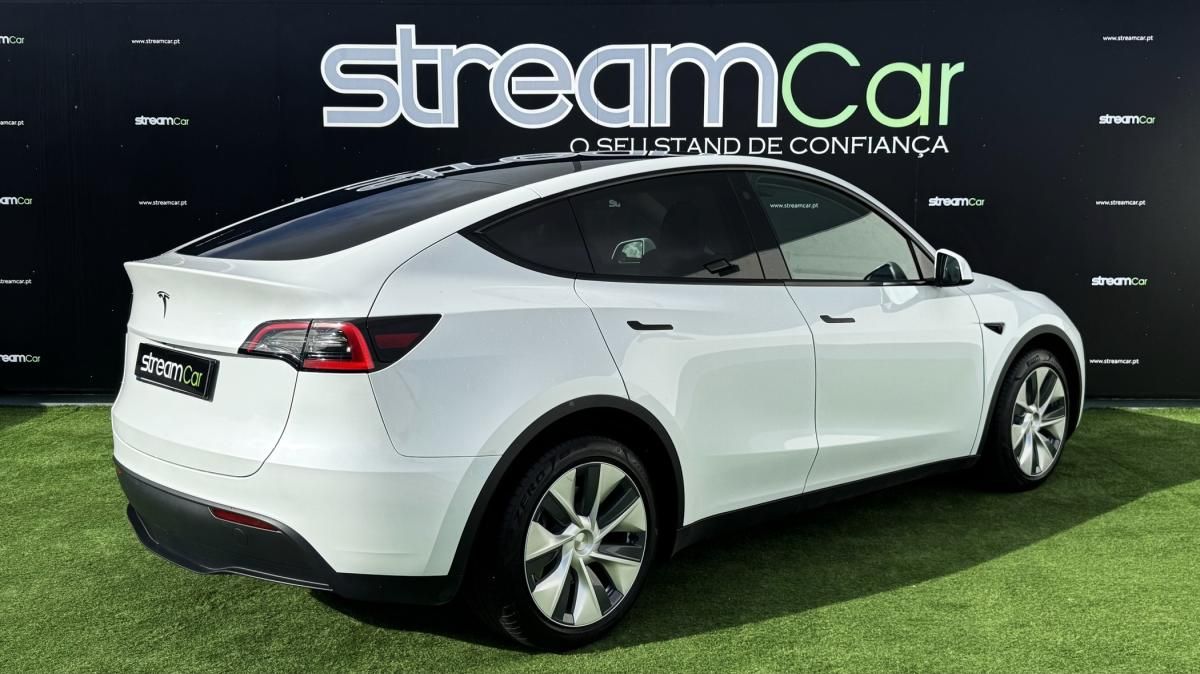 tesla-model-y-2023-eletrico-500cc
