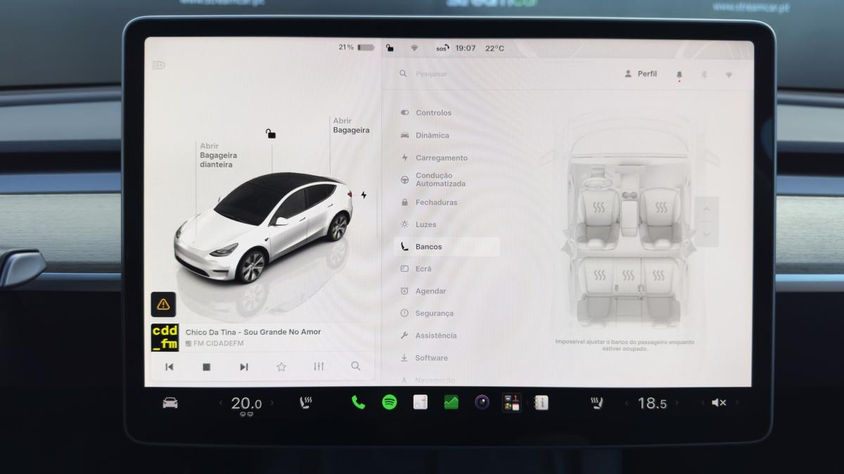tesla-model-y-2023-eletrico-500cc