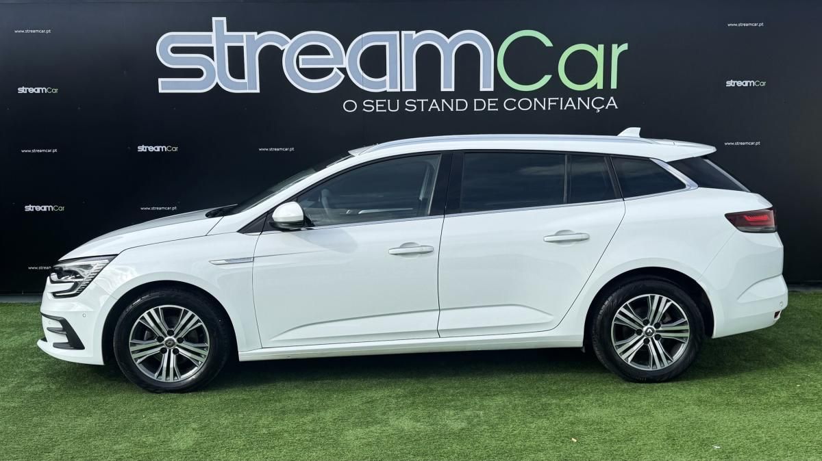 renault-megane-sport-tourer-2022-diesel-1461cc