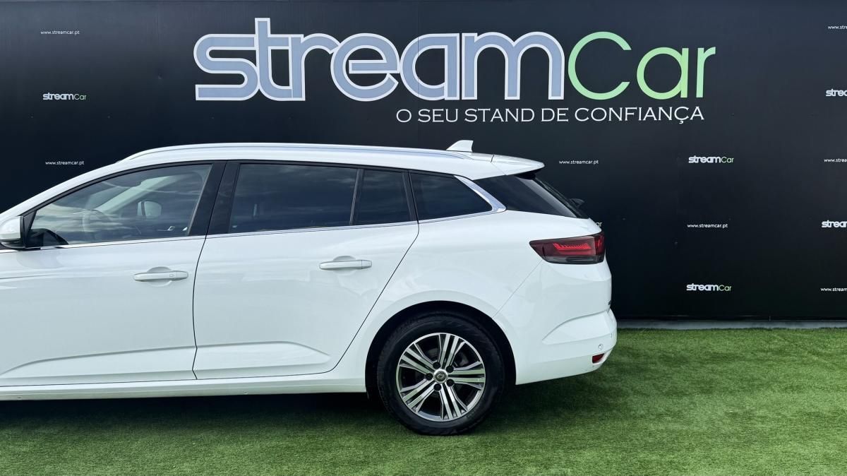 renault-megane-sport-tourer-2022-diesel-1461cc