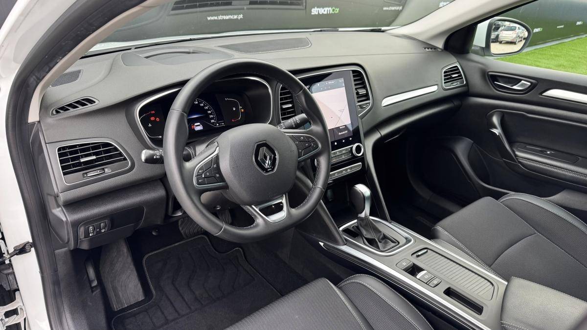 renault-megane-sport-tourer-2022-diesel-1461cc