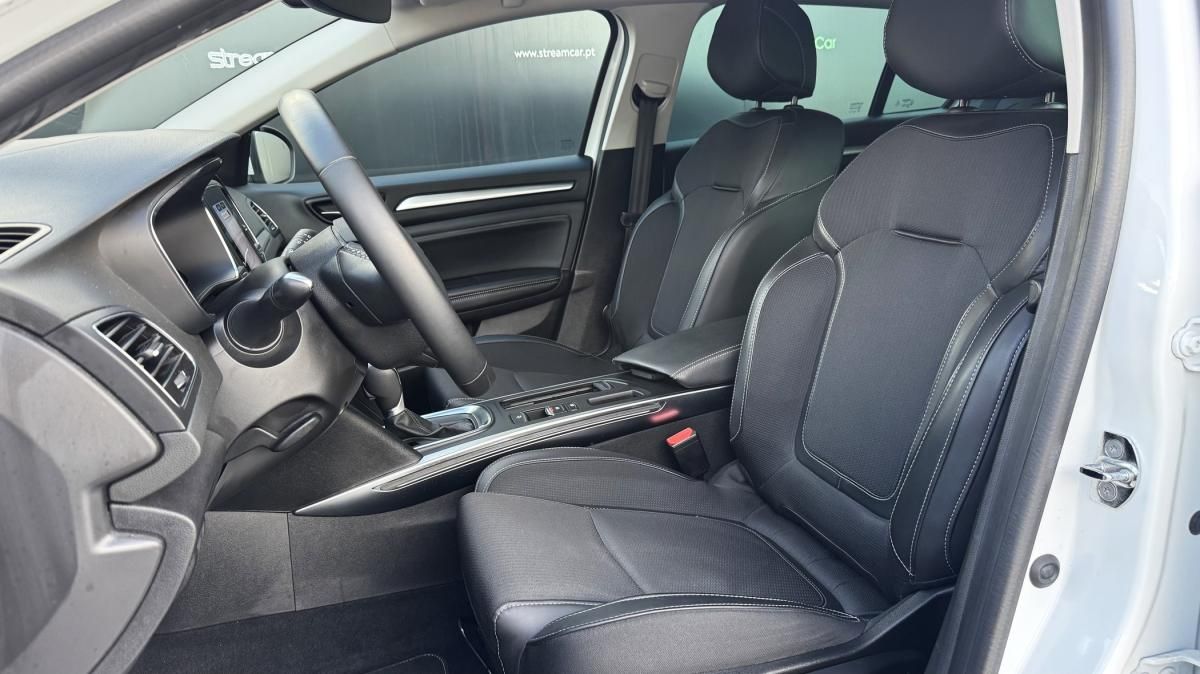 renault-megane-sport-tourer-2022-diesel-1461cc