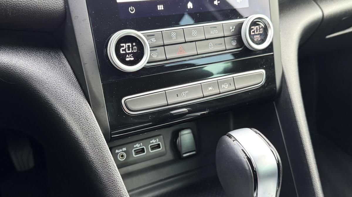 renault-megane-sport-tourer-2022-diesel-1461cc