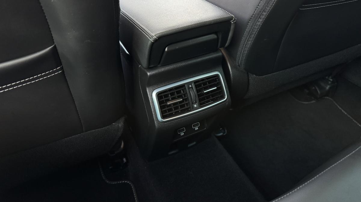renault-megane-sport-tourer-2022-diesel-1461cc