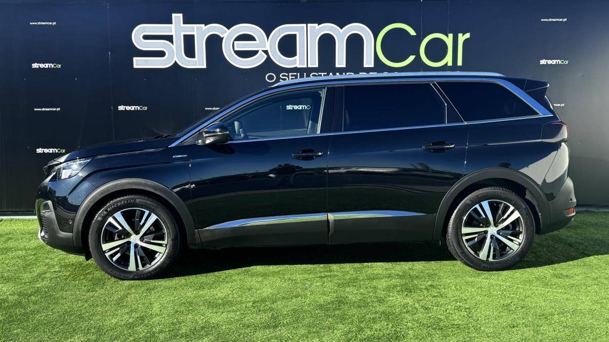peugeot-5008-2019-diesel-1499cc