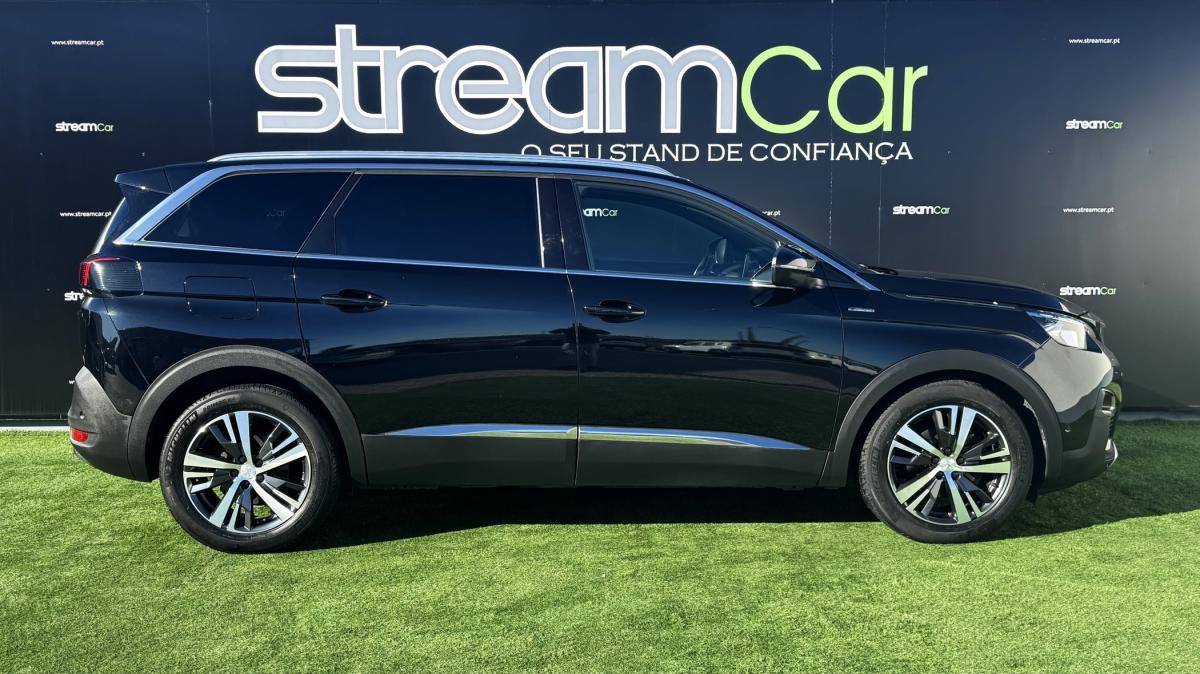 peugeot-5008-2019-diesel-1499cc