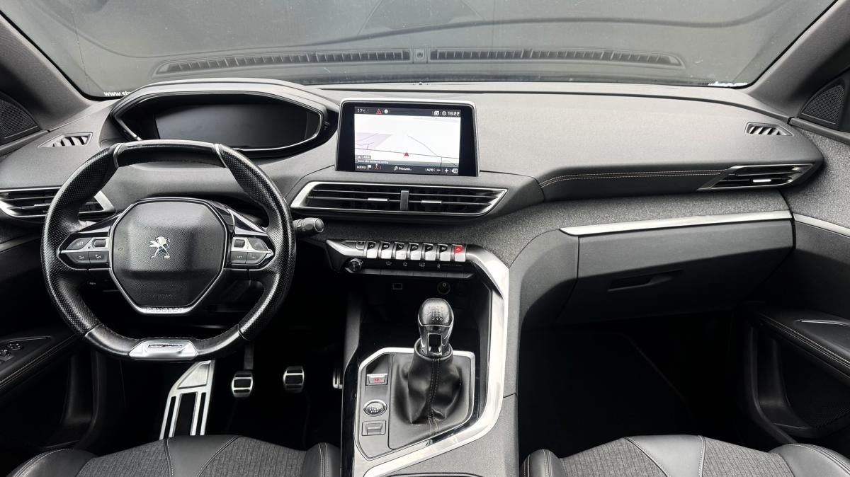 peugeot-5008-2019-diesel-1499cc
