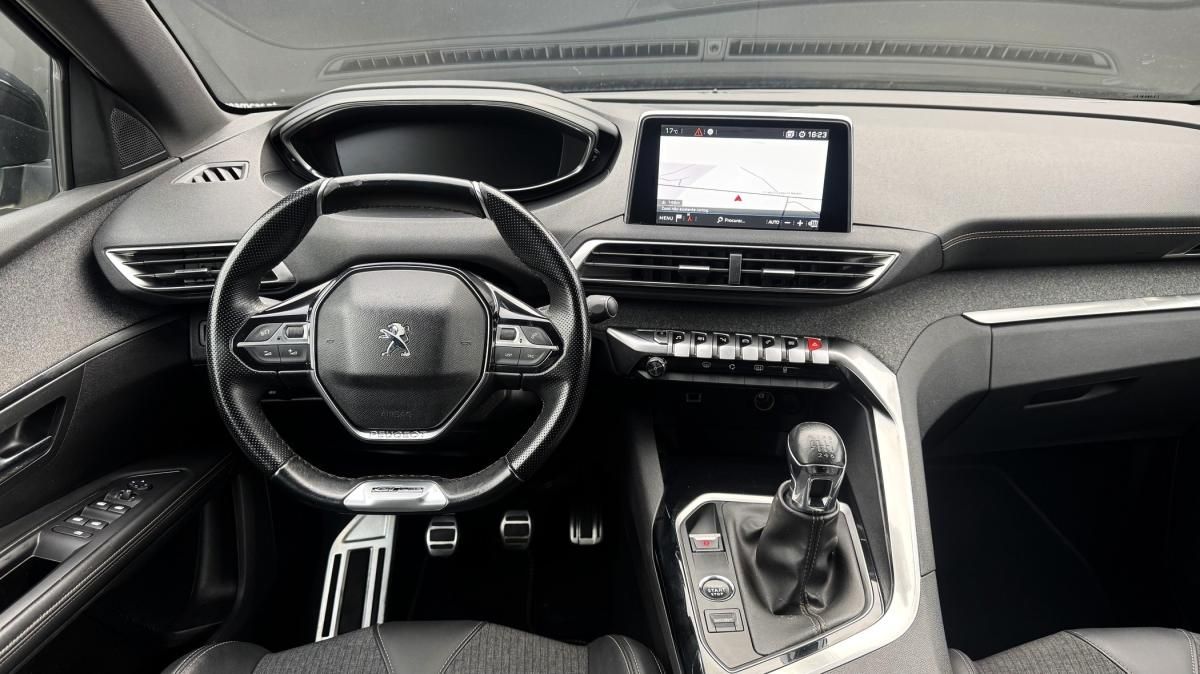 peugeot-5008-2019-diesel-1499cc