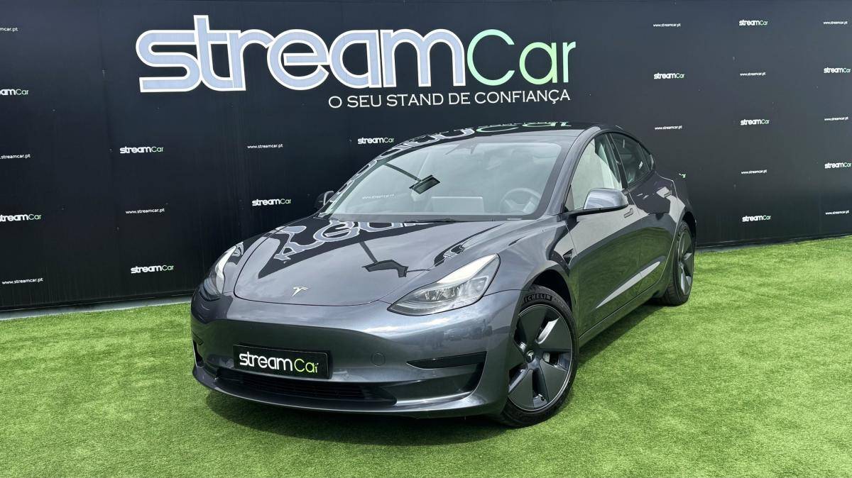 tesla-model-3-2022-eletrico-500cc