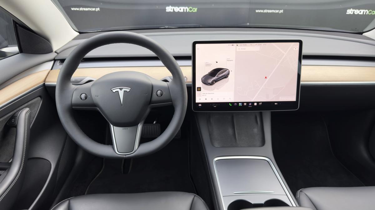 tesla-model-3-2022-eletrico-500cc