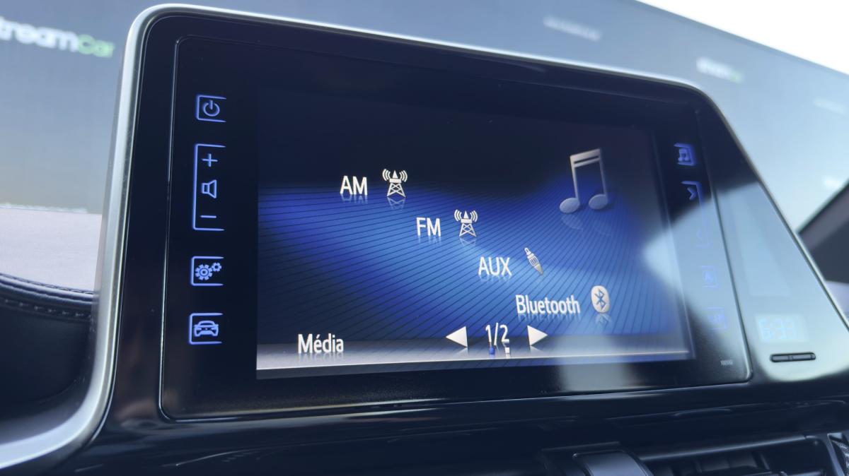 toyota-c-hr-2019-hibrido-a-gasolina-1798cc