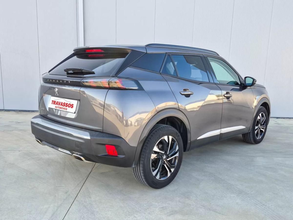 peugeot-2008-2022-gasolina-1199cc