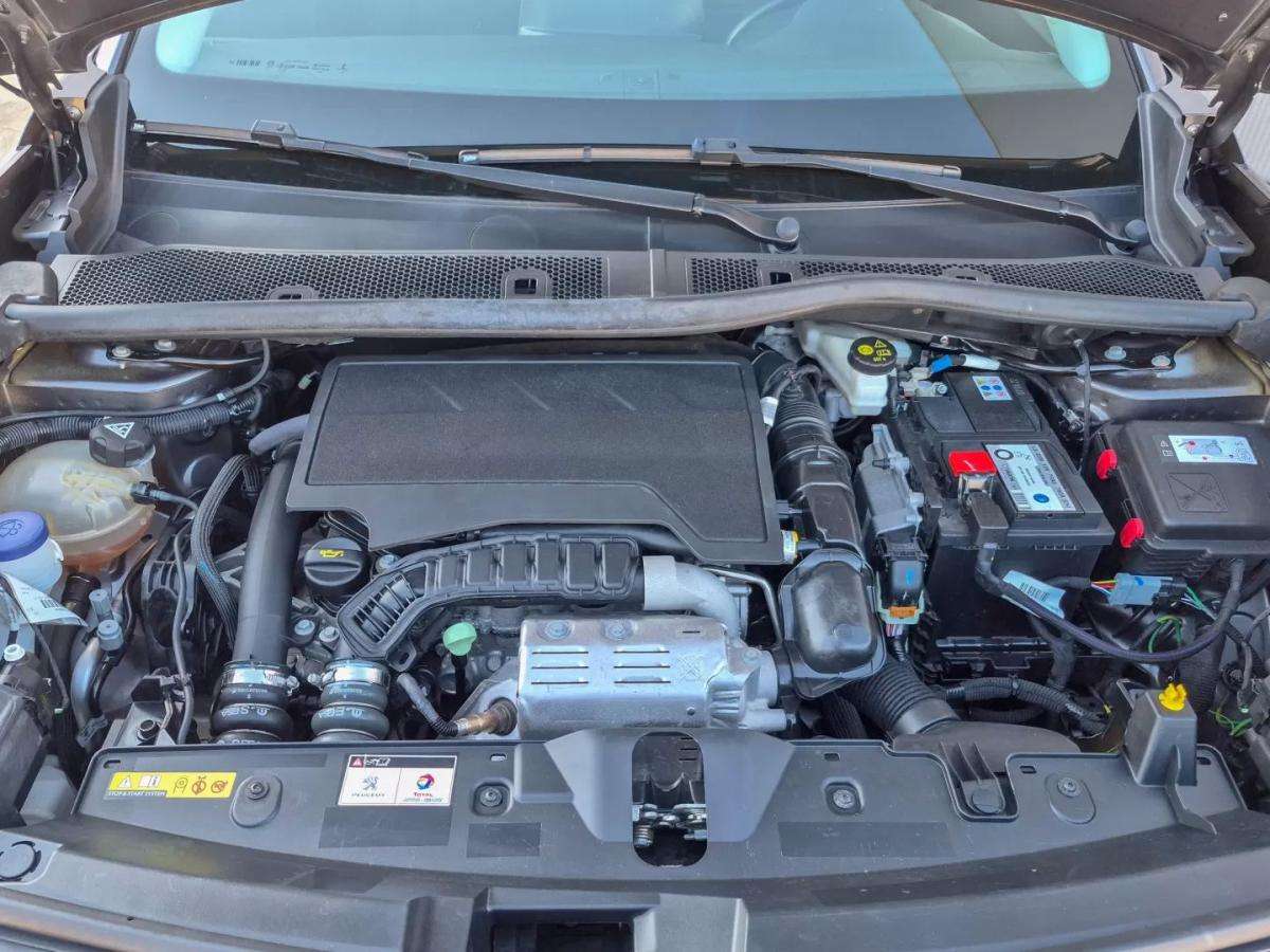 peugeot-2008-2022-gasolina-1199cc