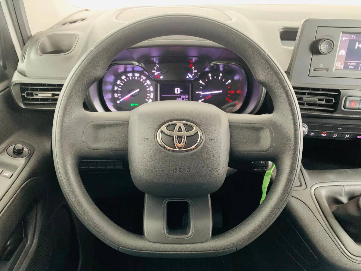 toyota-proace-2023-diesel-1499cc