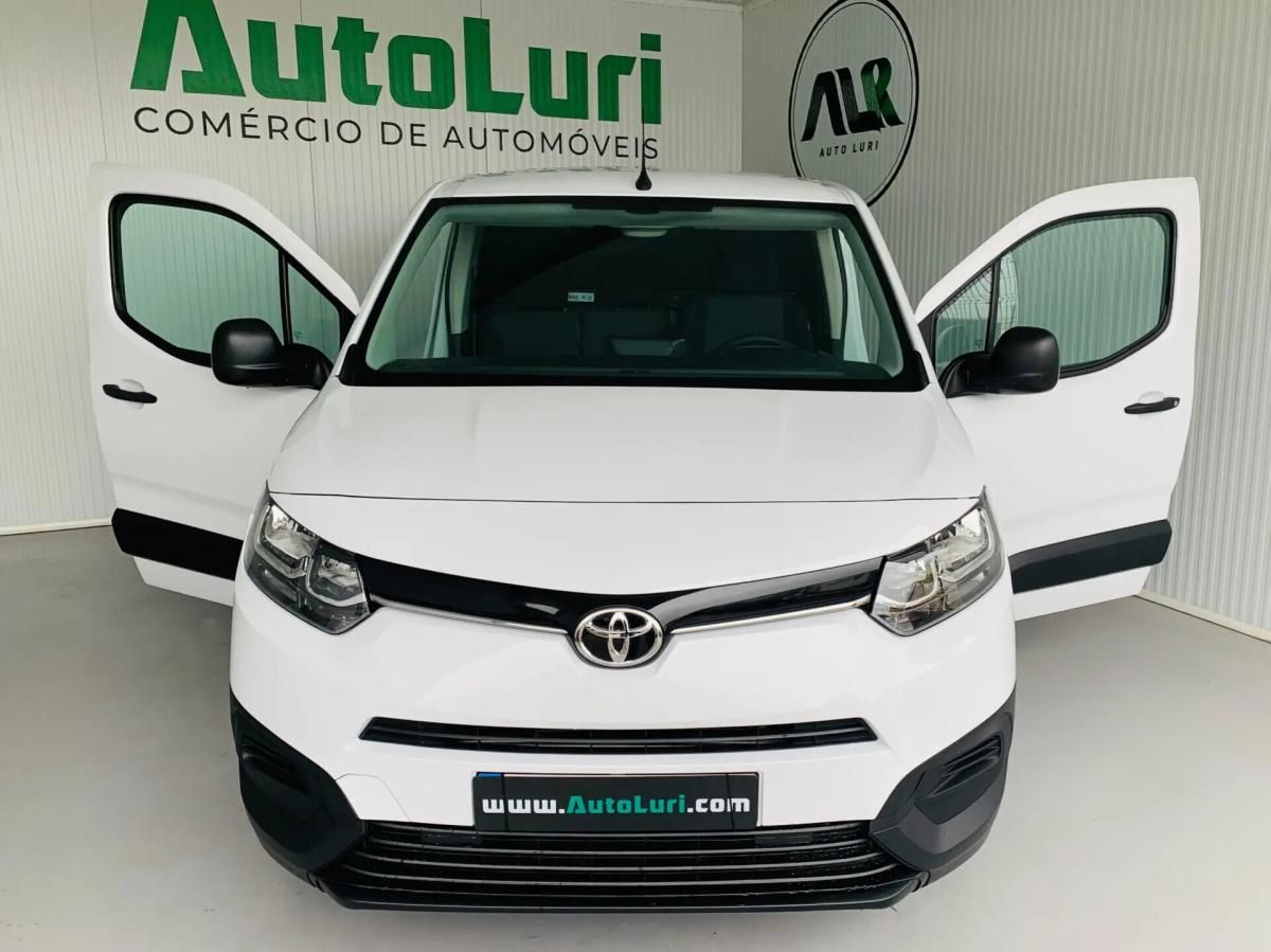 toyota-proace-2023-diesel-1499cc