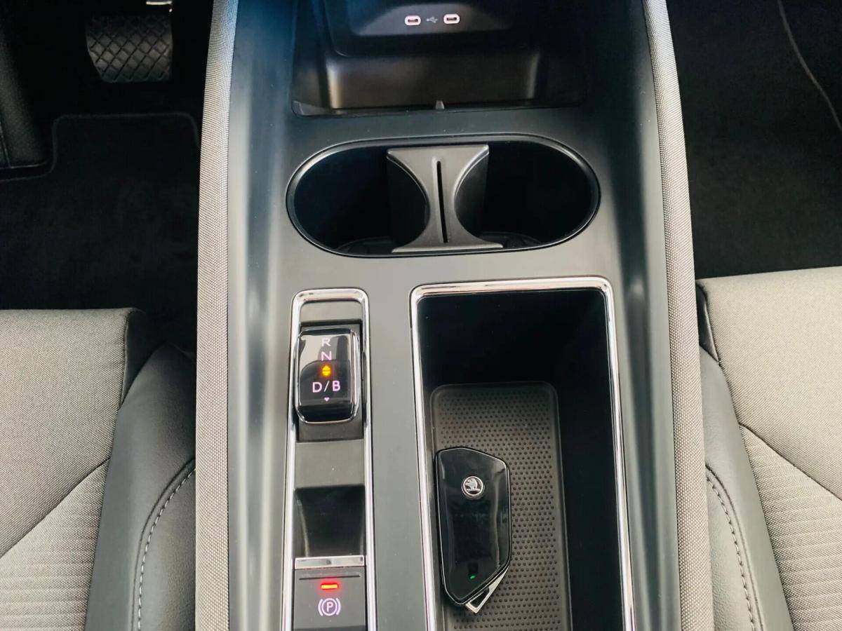 skoda-enyaq-2022-eletrico-0cc