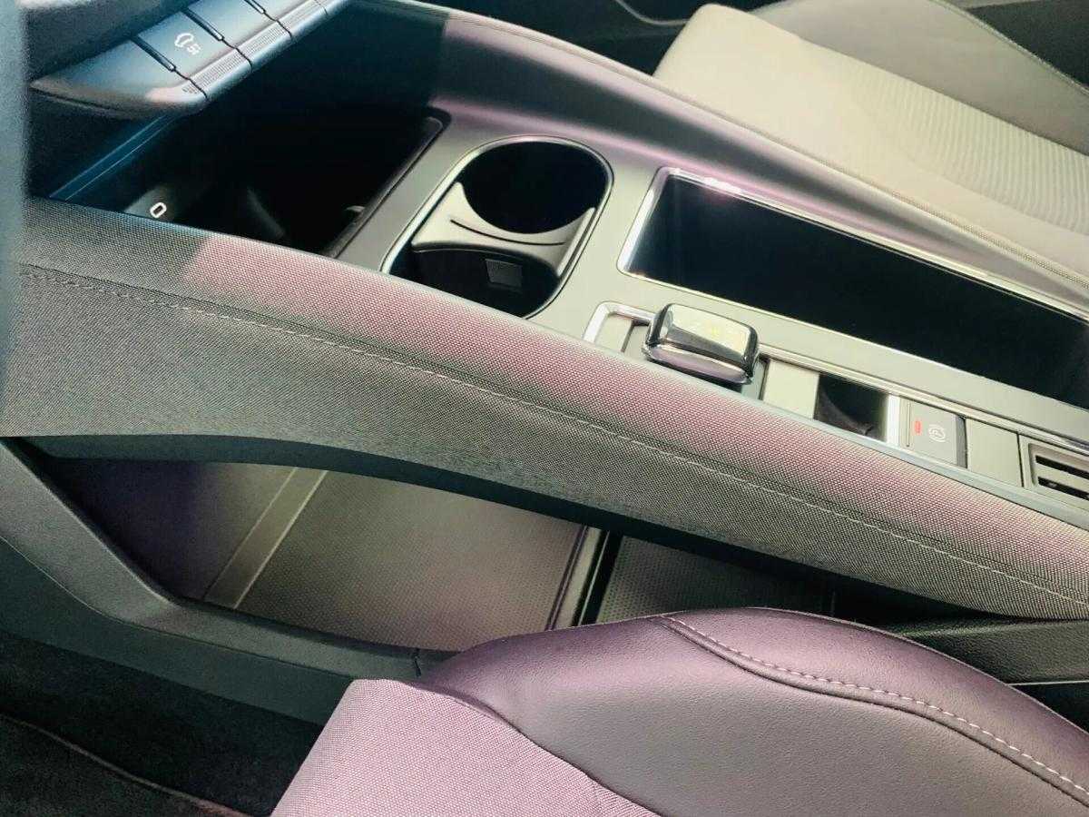 skoda-enyaq-2022-eletrico-0cc