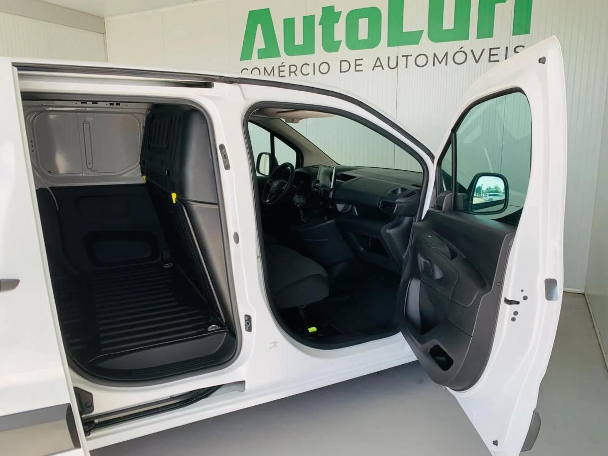 opel-combo-2023-diesel-1499cc