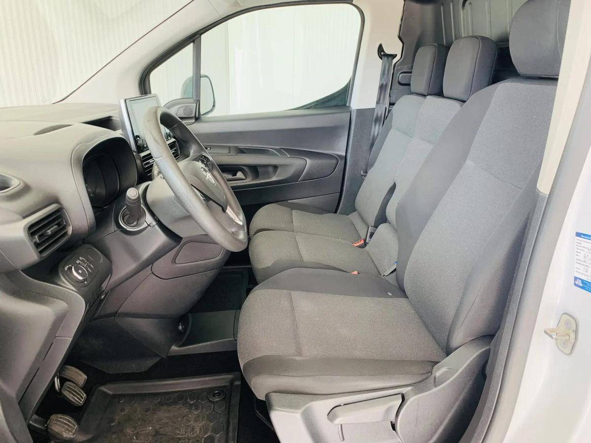 opel-combo-2023-diesel-1499cc