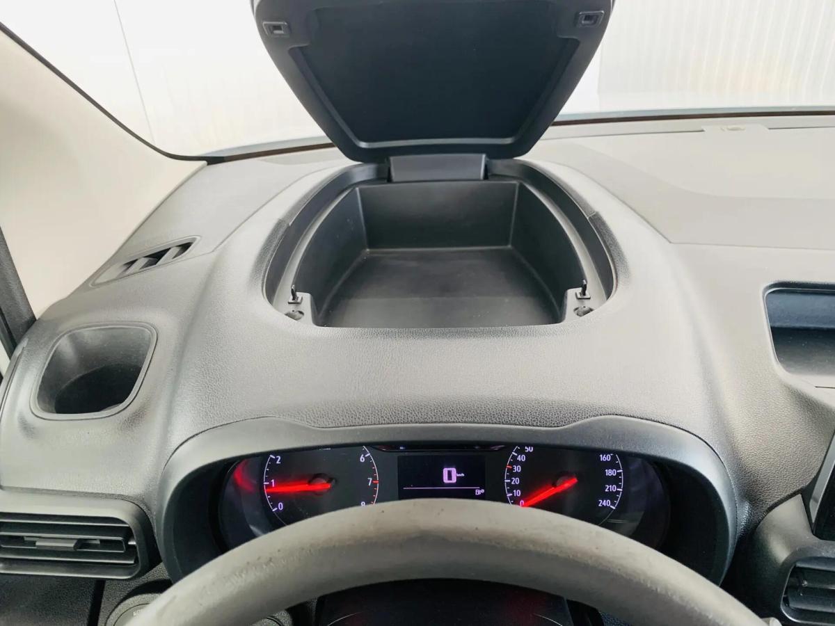 opel-combo-2023-diesel-1499cc