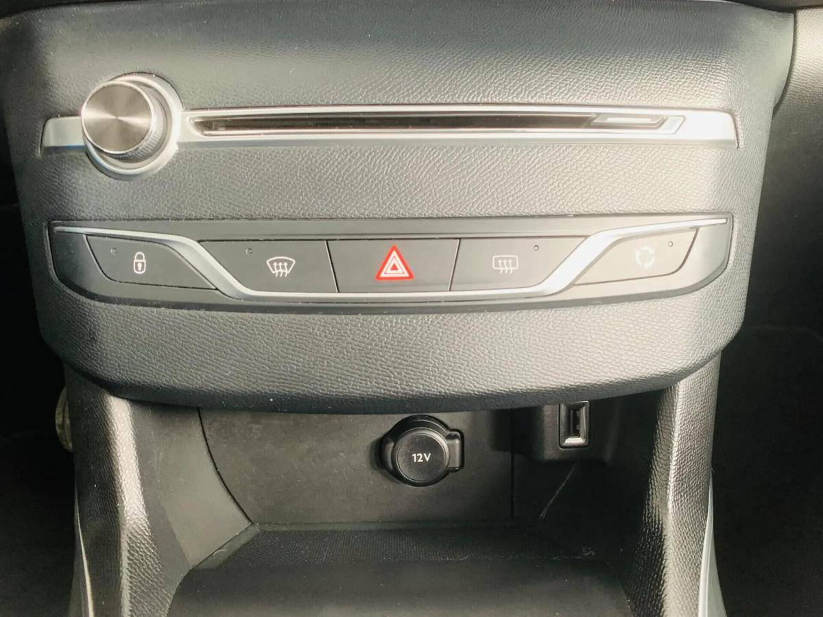 peugeot-308-sw-2019-diesel-1499cc
