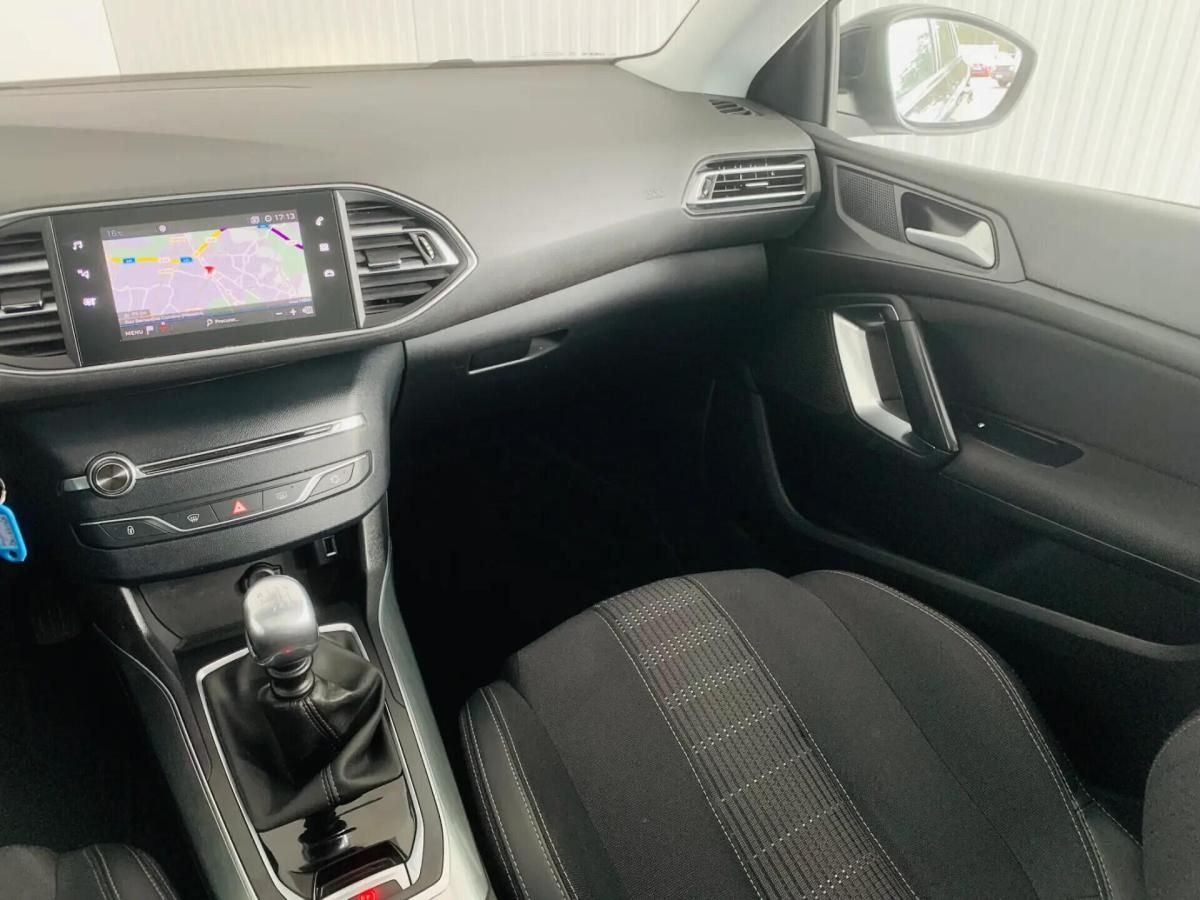 peugeot-308-sw-2019-diesel-1499cc