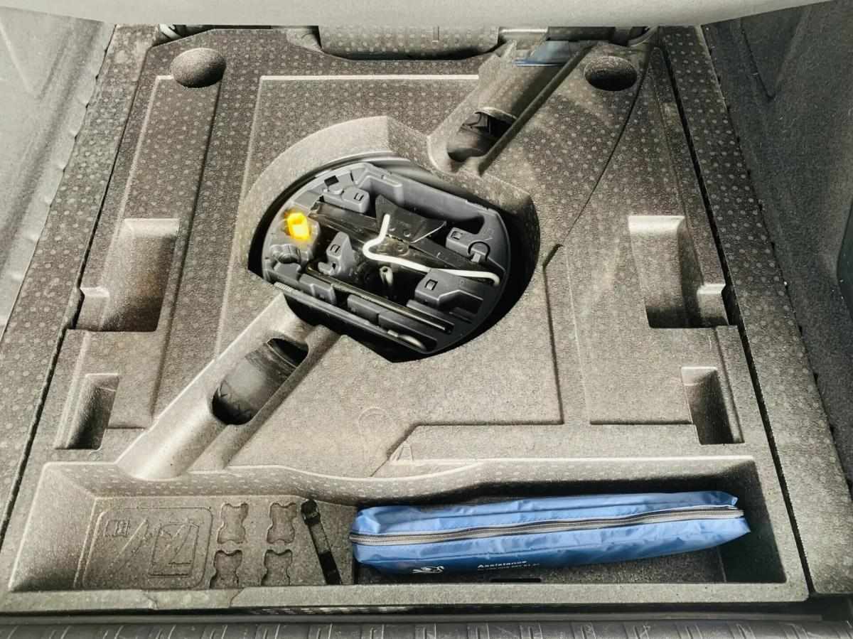 peugeot-308-sw-2019-diesel-1499cc