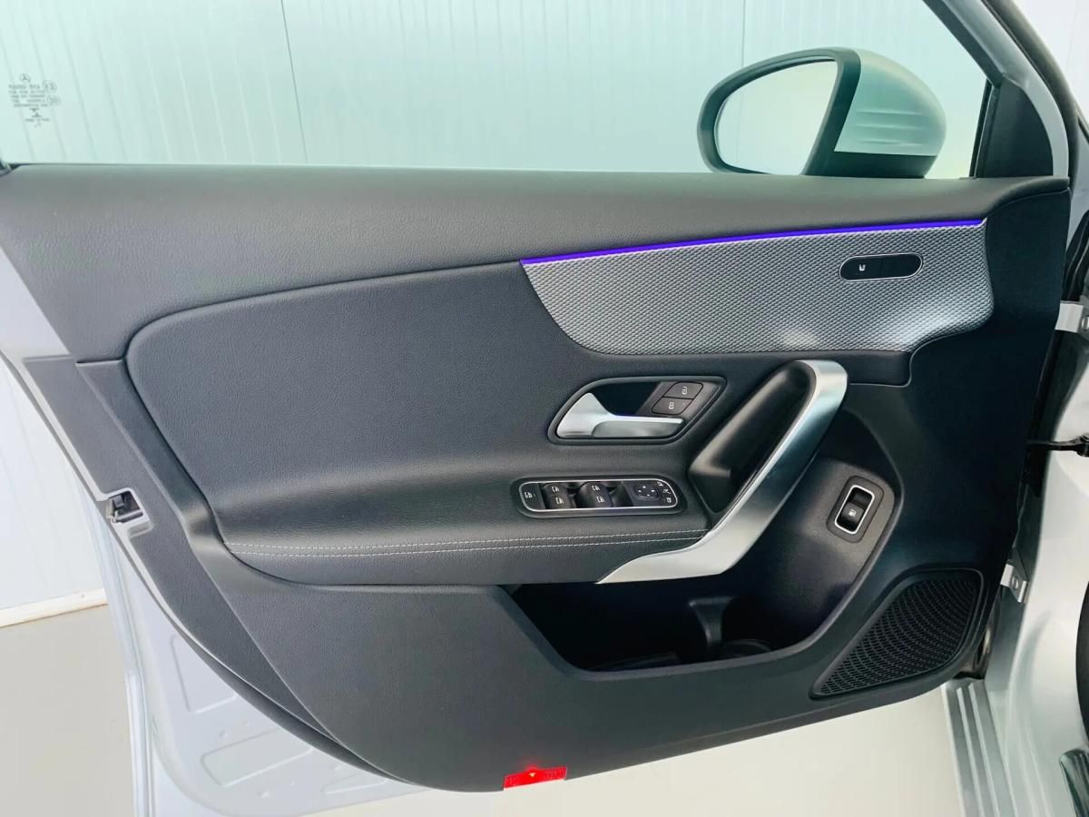 mercedes-benz-classe-a-a-250-e-2022-hibrido-a-gasolina-1332cc