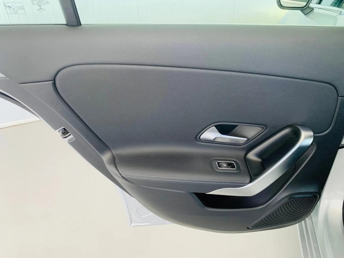 mercedes-benz-classe-a-a-250-e-2022-hibrido-a-gasolina-1332cc