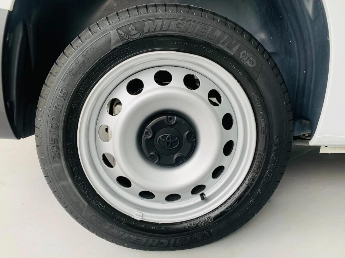 toyota-proace-2023-diesel-1499cc