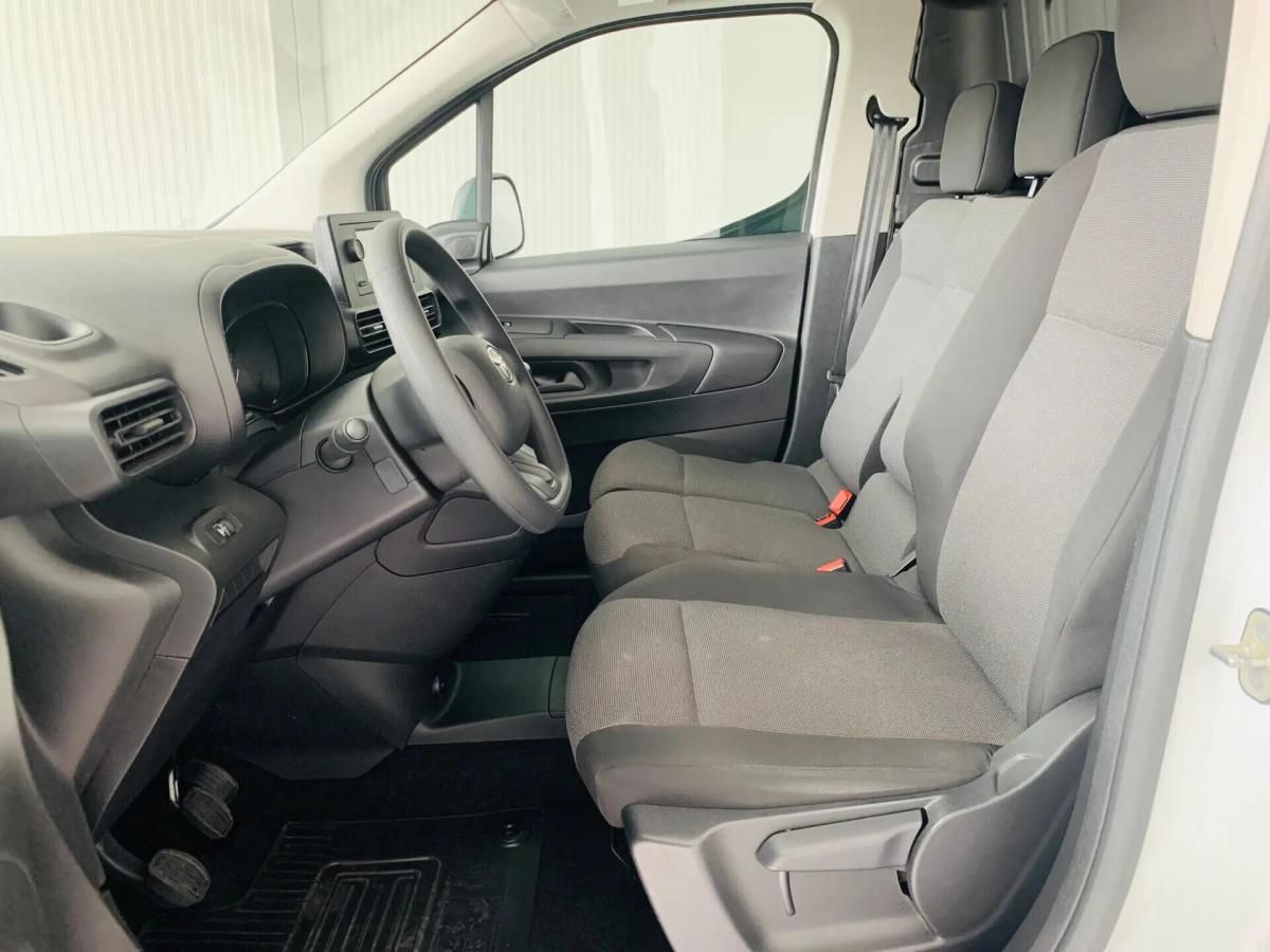 toyota-proace-2023-diesel-1499cc