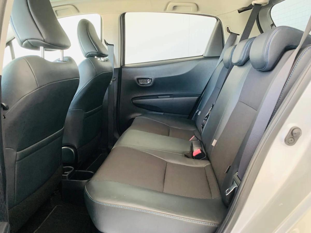 toyota-yaris-2012-hibrido-a-gasolina-1497cc