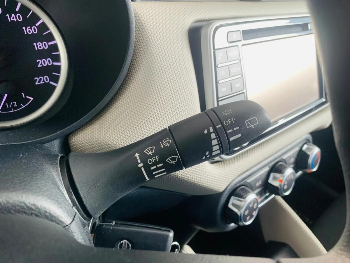 nissan-micra-2018-gasolina-898cc
