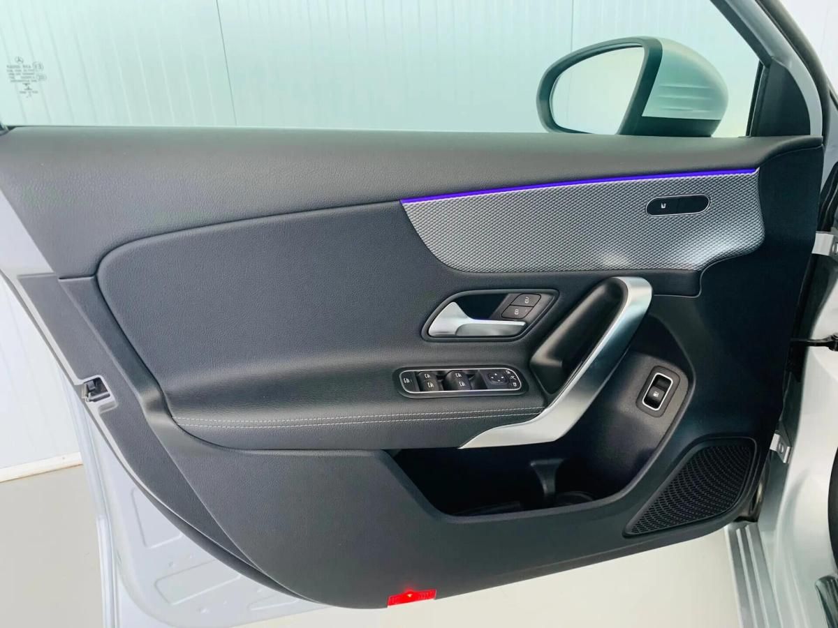 mercedes-benz-classe-a-a-250-e-2022-hibrido-a-gasolina-1332cc