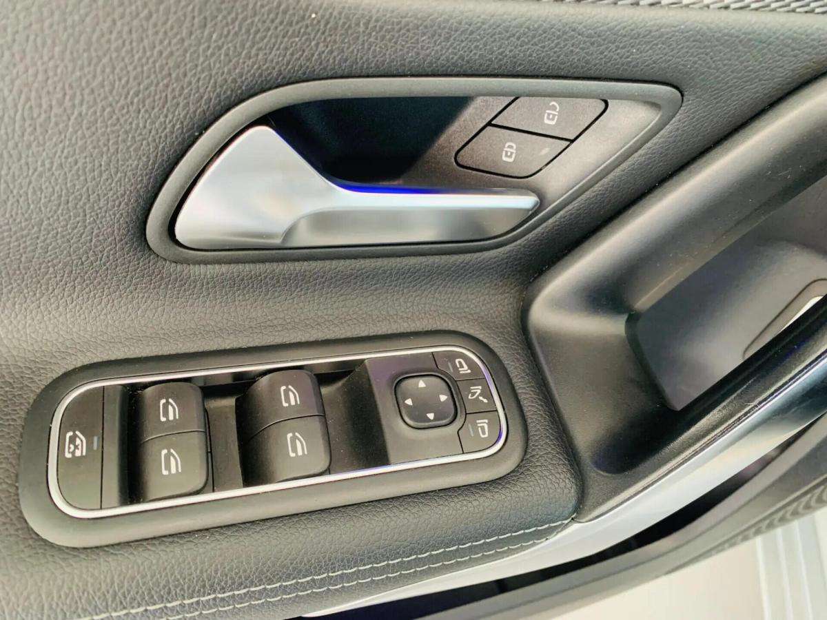 mercedes-benz-classe-a-a-250-e-2022-hibrido-a-gasolina-1332cc