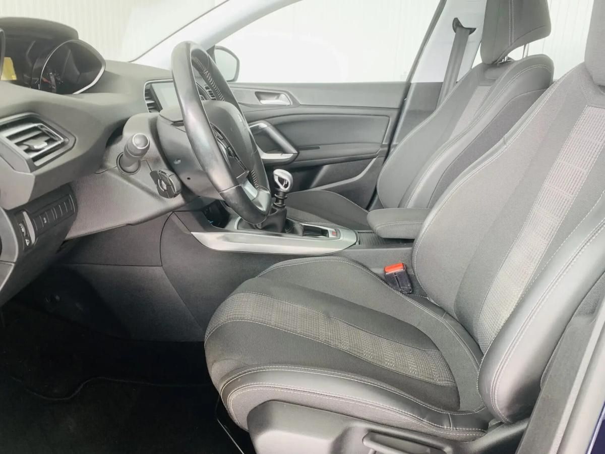 peugeot-308-sw-2019-diesel-1499cc