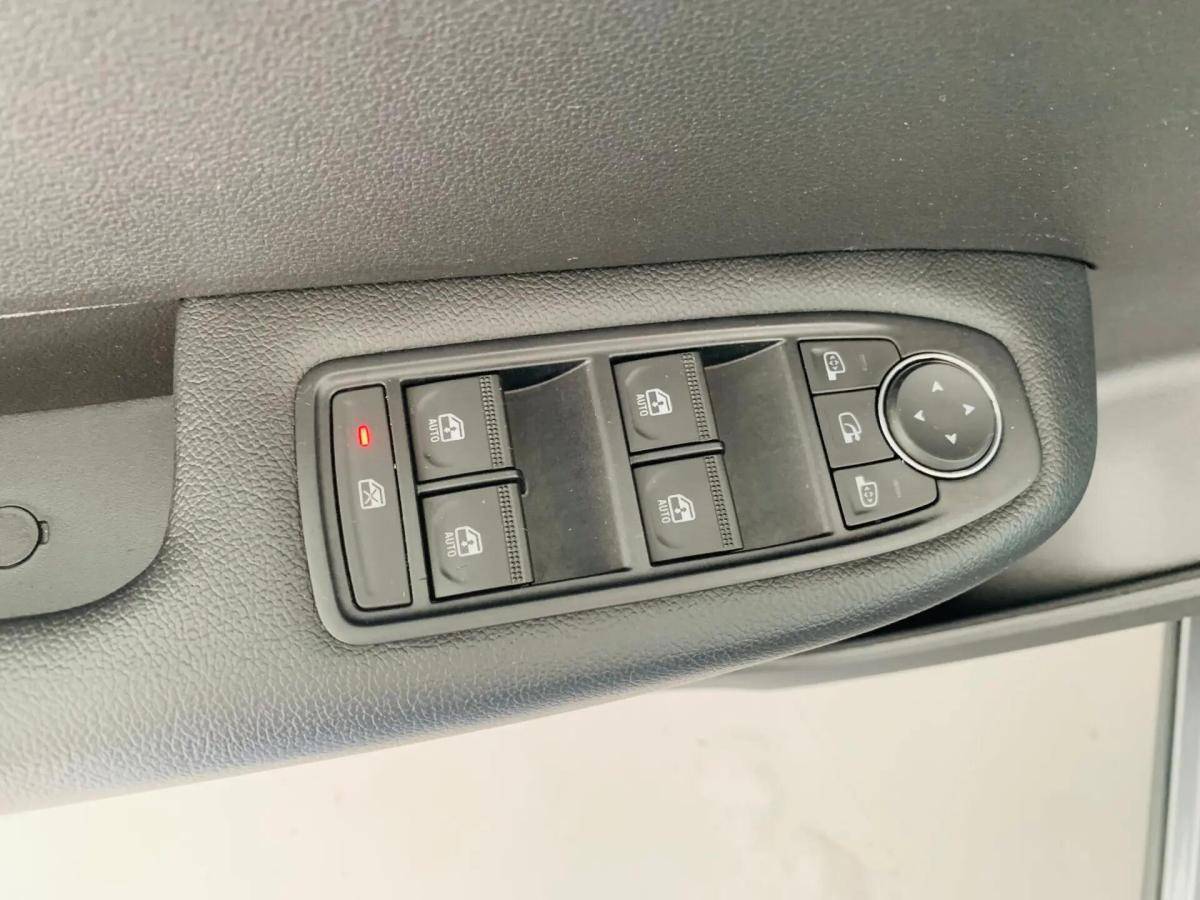 renault-arkana-2023-hibrido-a-gasolina-1598cc