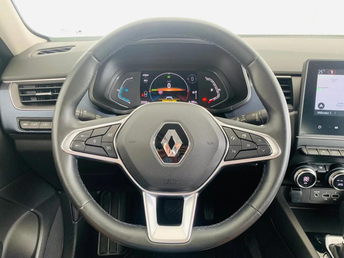 renault-arkana-2023-hibrido-a-gasolina-1598cc