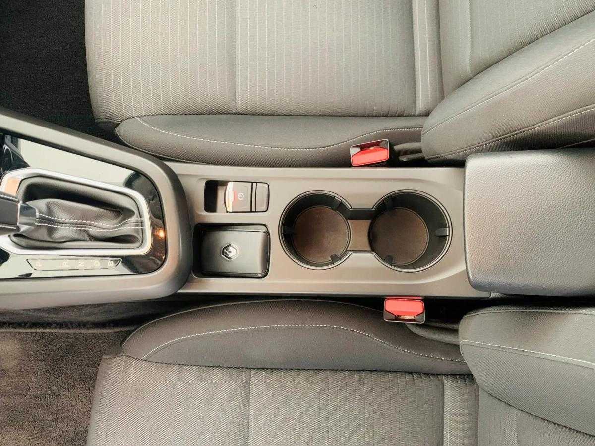 renault-arkana-2023-hibrido-a-gasolina-1598cc