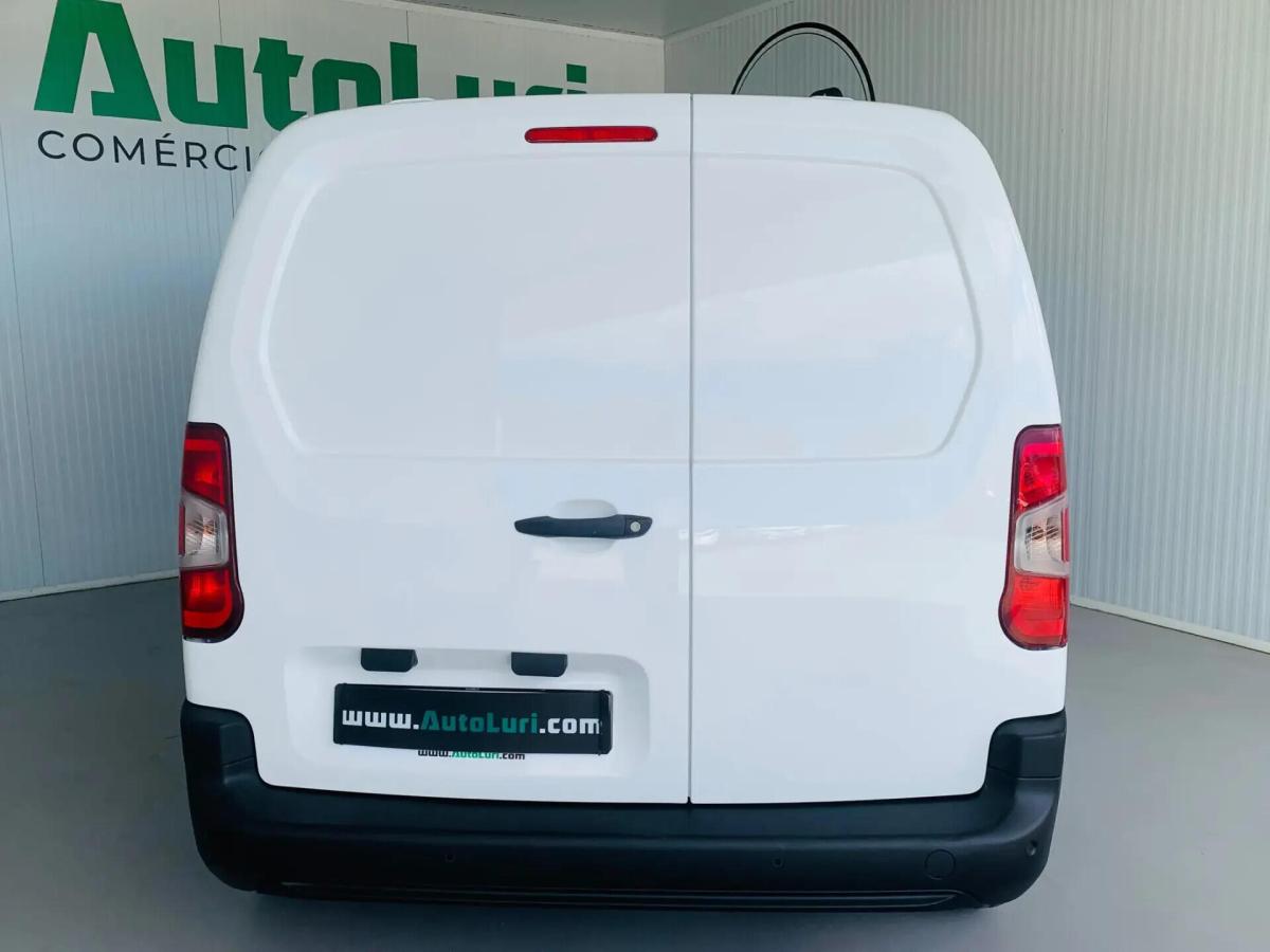 opel-combo-2022-diesel-1499cc