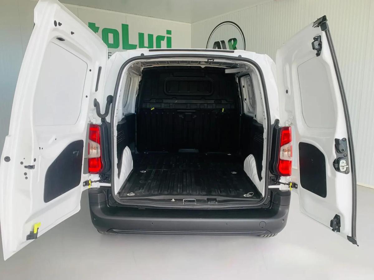 opel-combo-2022-diesel-1499cc