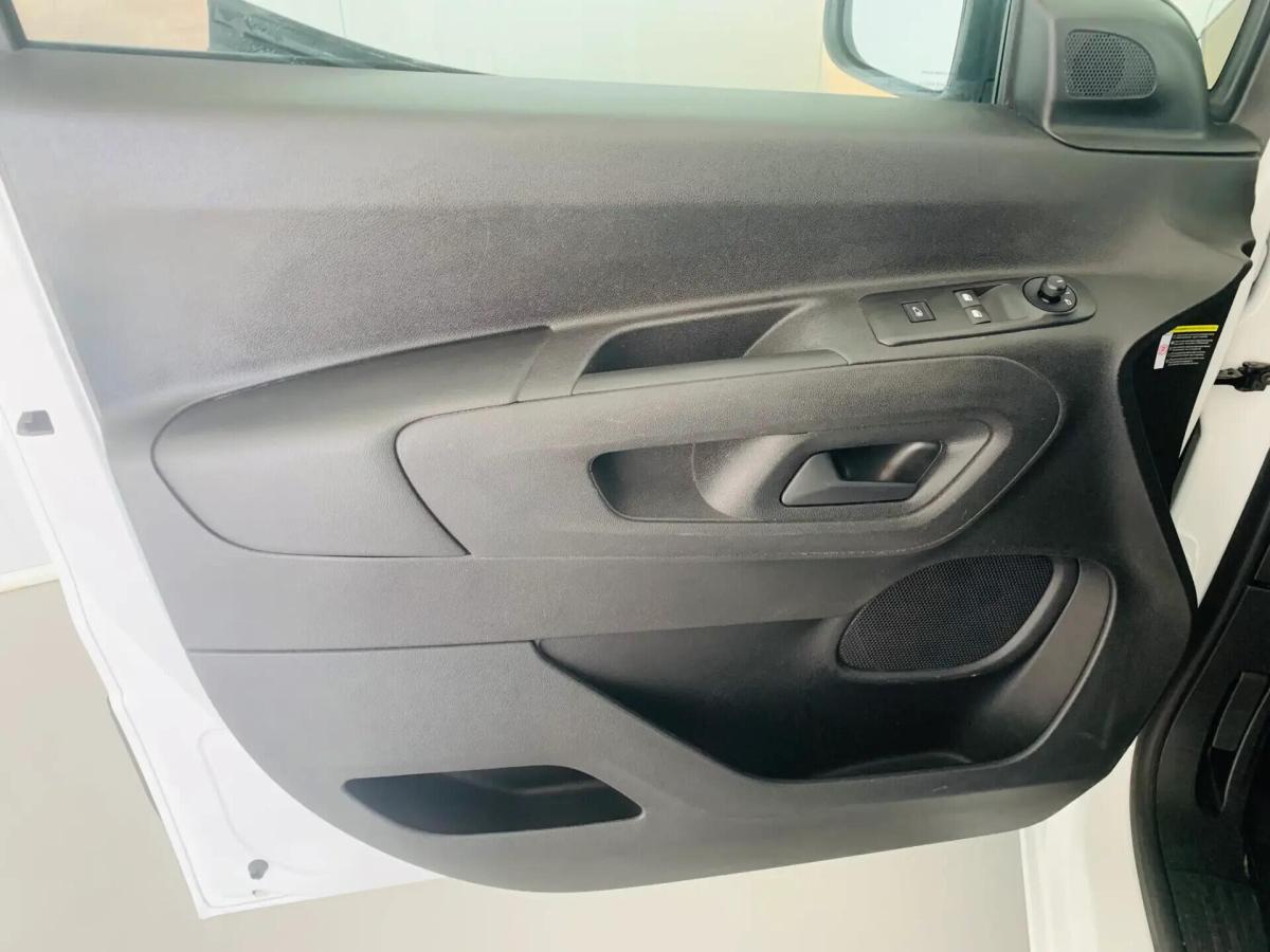 opel-combo-2022-diesel-1499cc