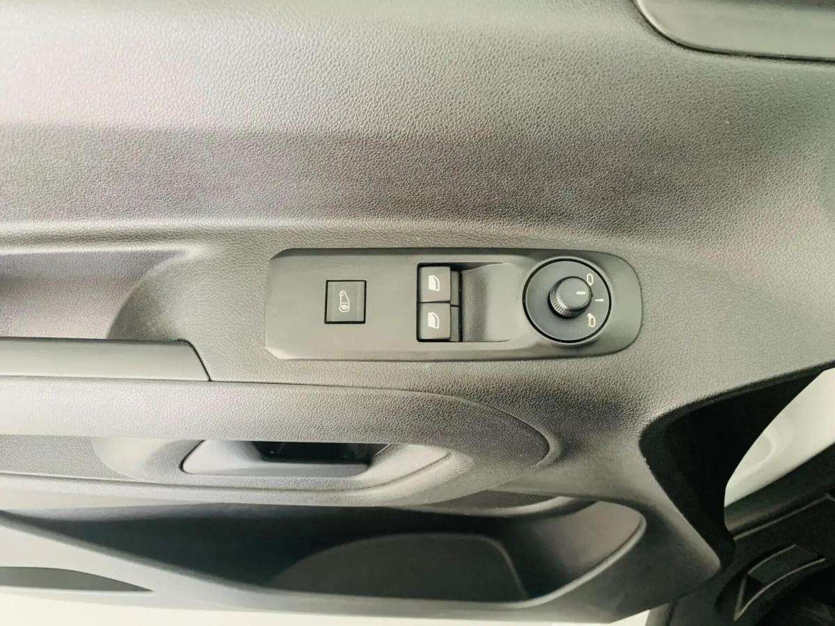 opel-combo-2022-diesel-1499cc