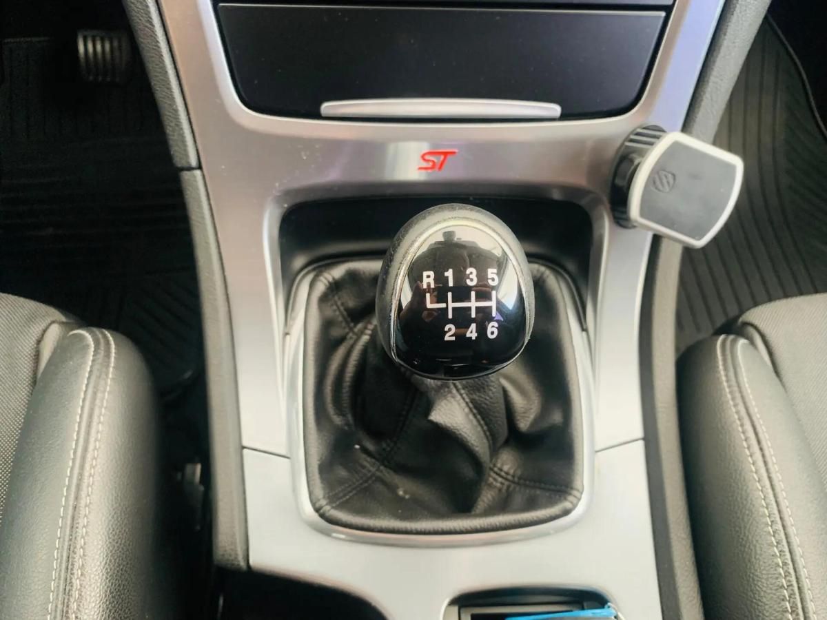 ford-mondeo-sw-2010-diesel-1753cc