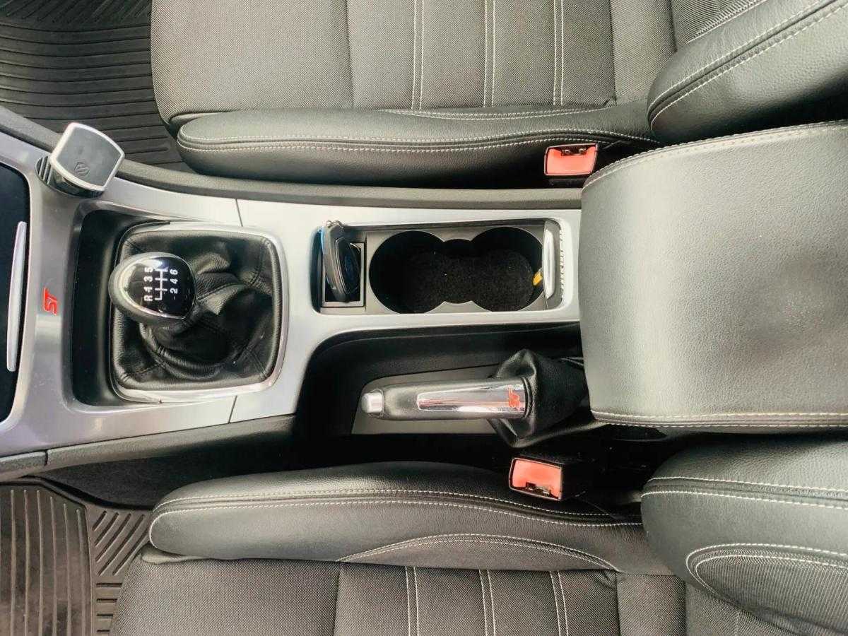 ford-mondeo-sw-2010-diesel-1753cc
