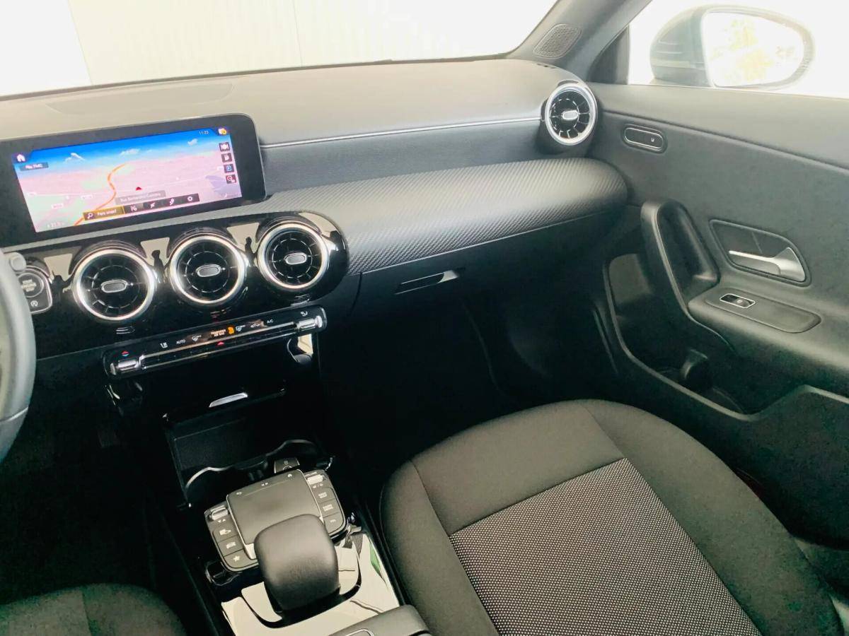 mercedes-benz-cla-180-2022-gasolina-1332cc